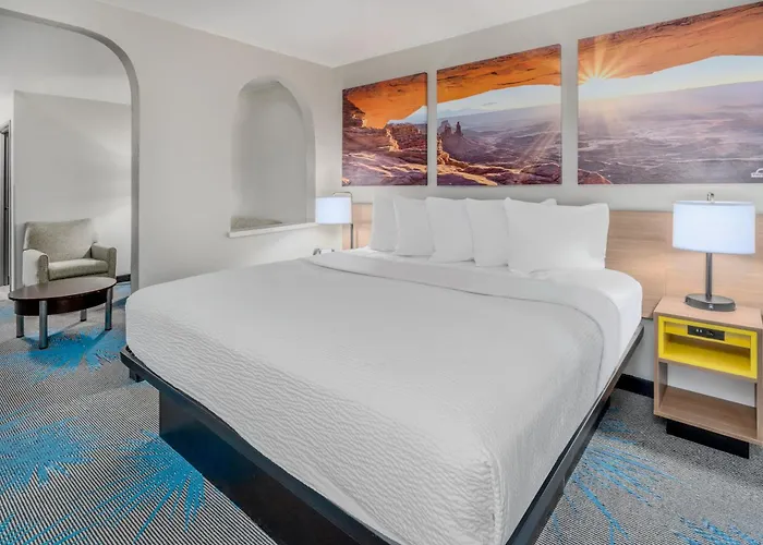 Days Inn By Wyndham Los Lunas
